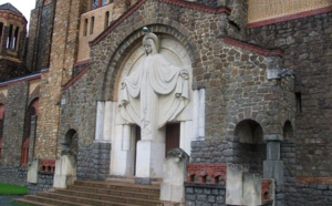 Les gargouilles satiriques de l'église du Sacré-Coeur de Cholet