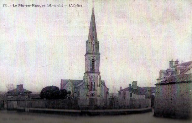 Le Pin-en-Mauges. L’histoire de l’église : Pourquoi Saint Pavin a-t-il remplacé la Sainte Vierge ?