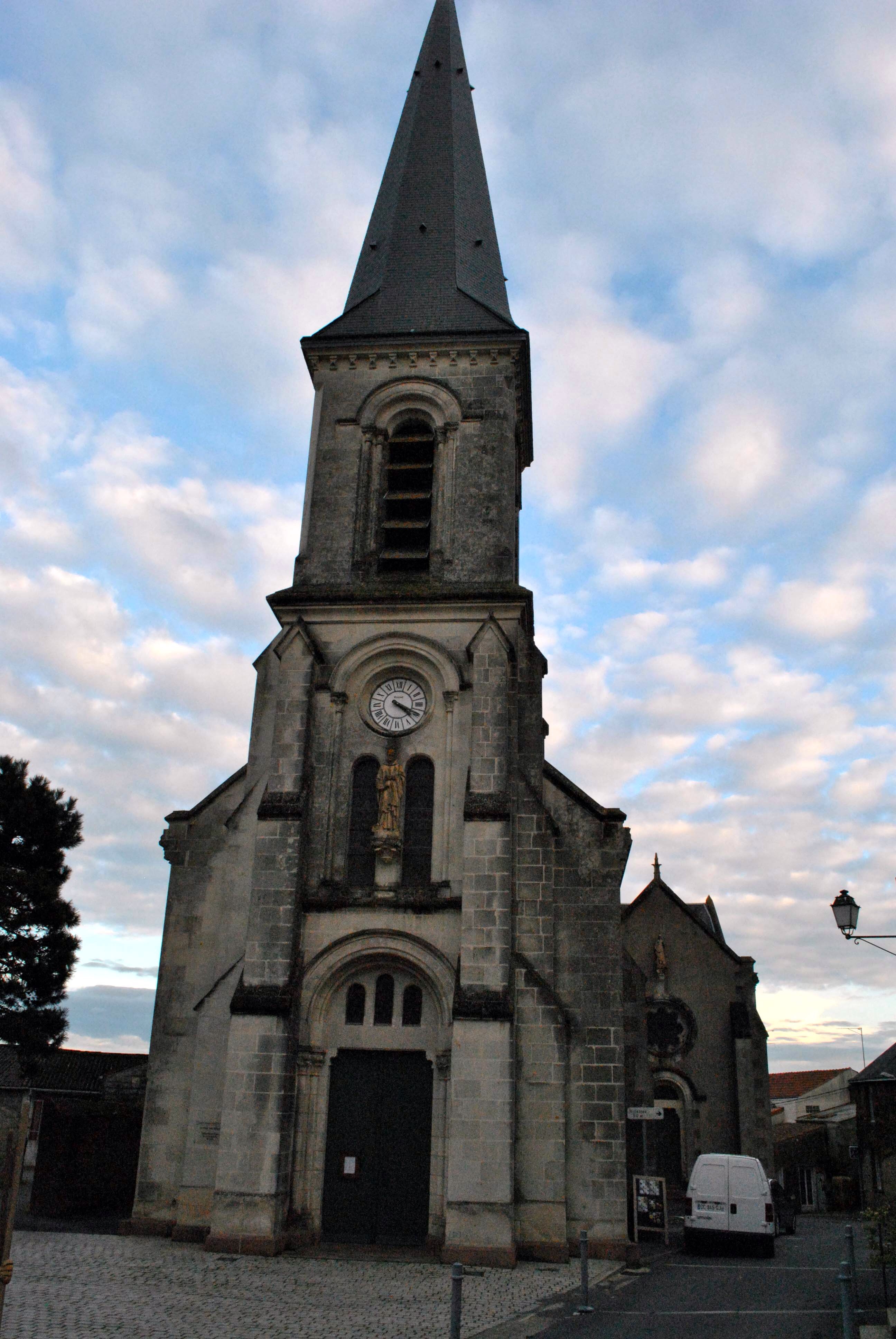 L'église du Pin en Mauges