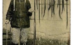 Le chasseur de vipères au siècle dernier : un métier qui ne manquait pas de piquant
